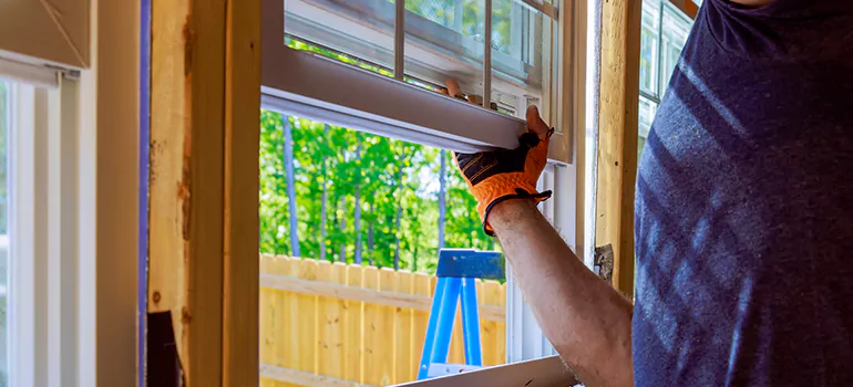 >Bay Window Curtain Rail Track in Langley, British Columbia